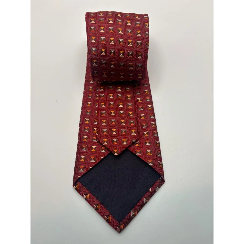 Genesis Handmade Mens Italian SilkTie Burgundy Red Geometric Pattern Made in USA